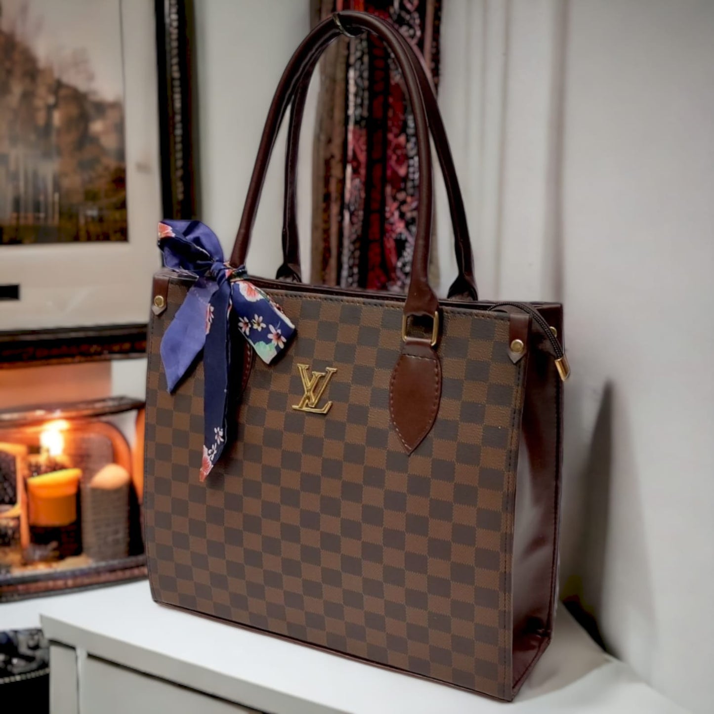 Louis Vuitton ladies hand bag