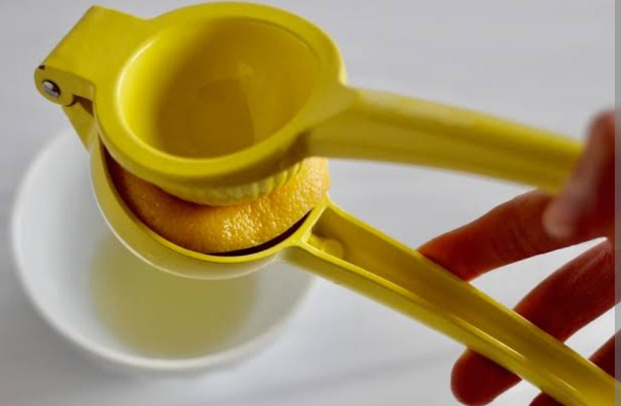 Plastic Handheld Lemon Squeezer