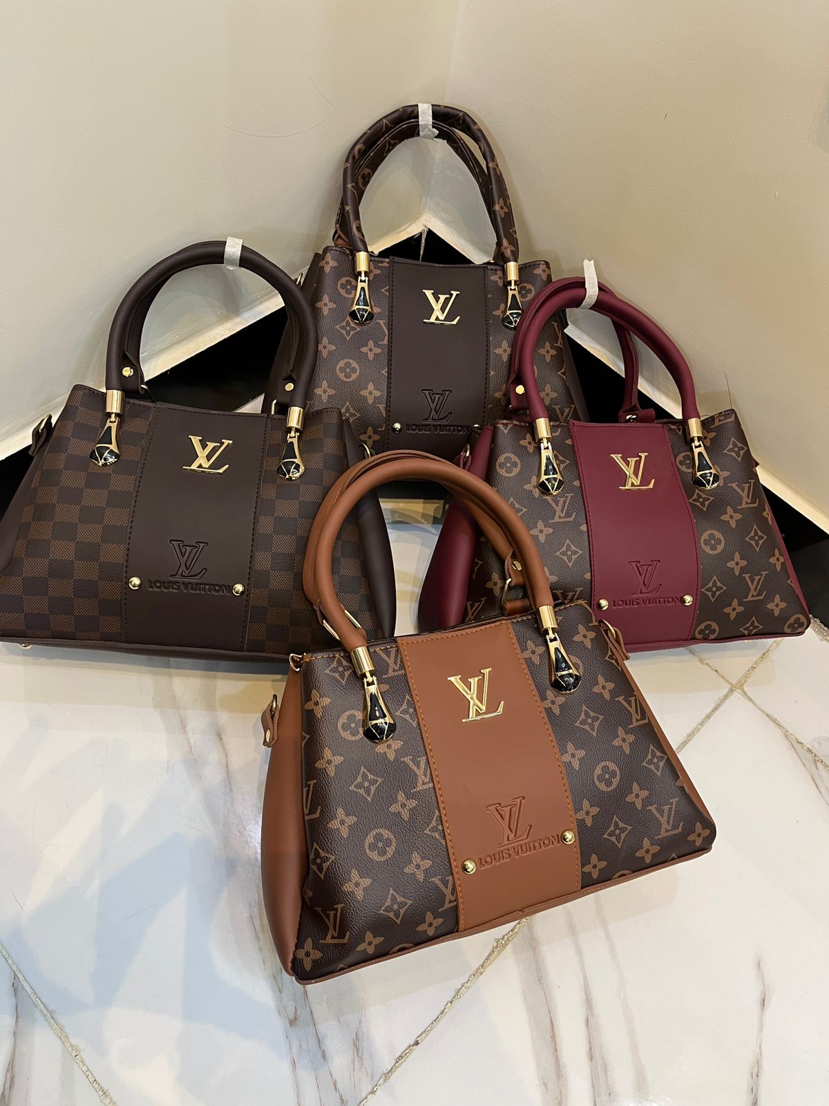 Lv Louis purse